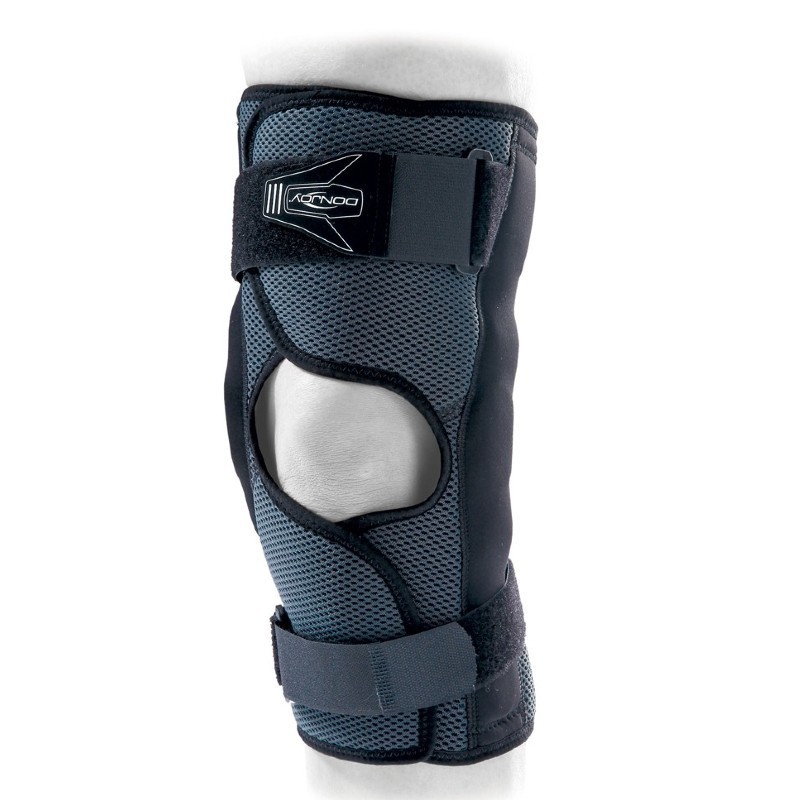 https://www.kneesupports.com/user/products/large/playmaker-xpert-knee-support-ks-1.jpg